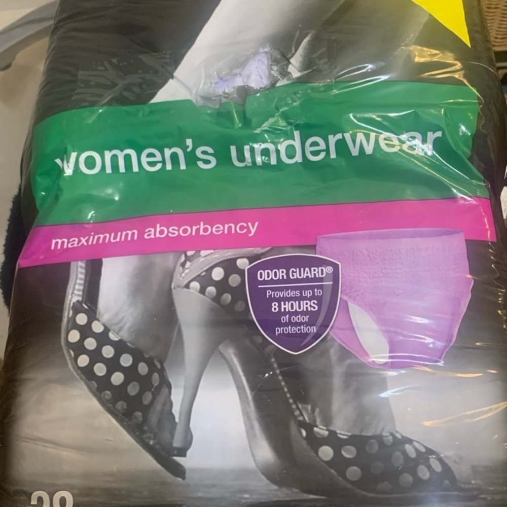 New! CVS Health Women’s Underwear Maximum Absorbency. Size: X-Large (28) Count